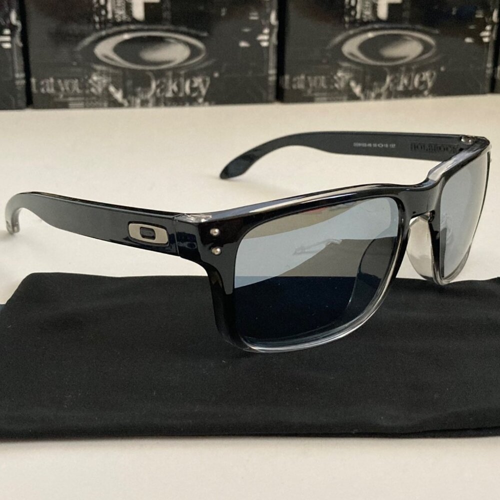 OO9102 Oakley Holbrook Dark Ink Fade Polished Frame Prizm Polarized - Picture 3 of 7